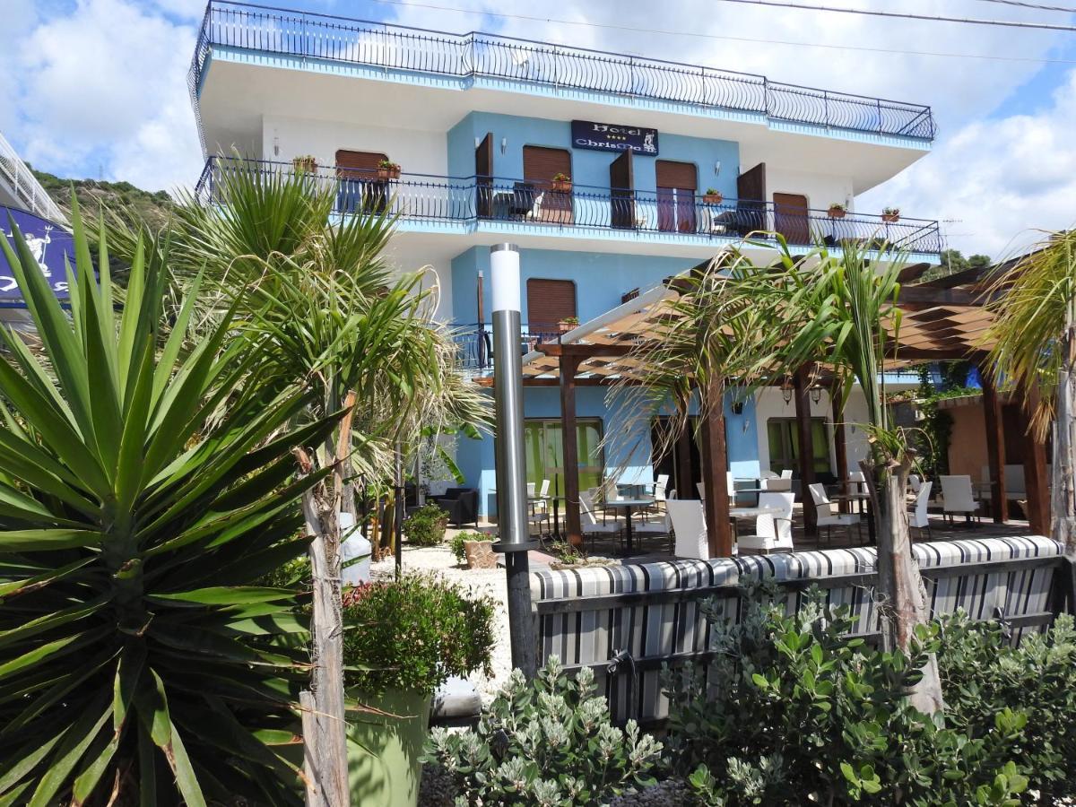 Chrismare Hotel Mazzeo Exterior foto